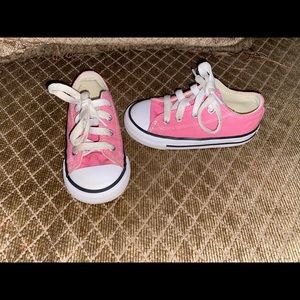 Pink converse